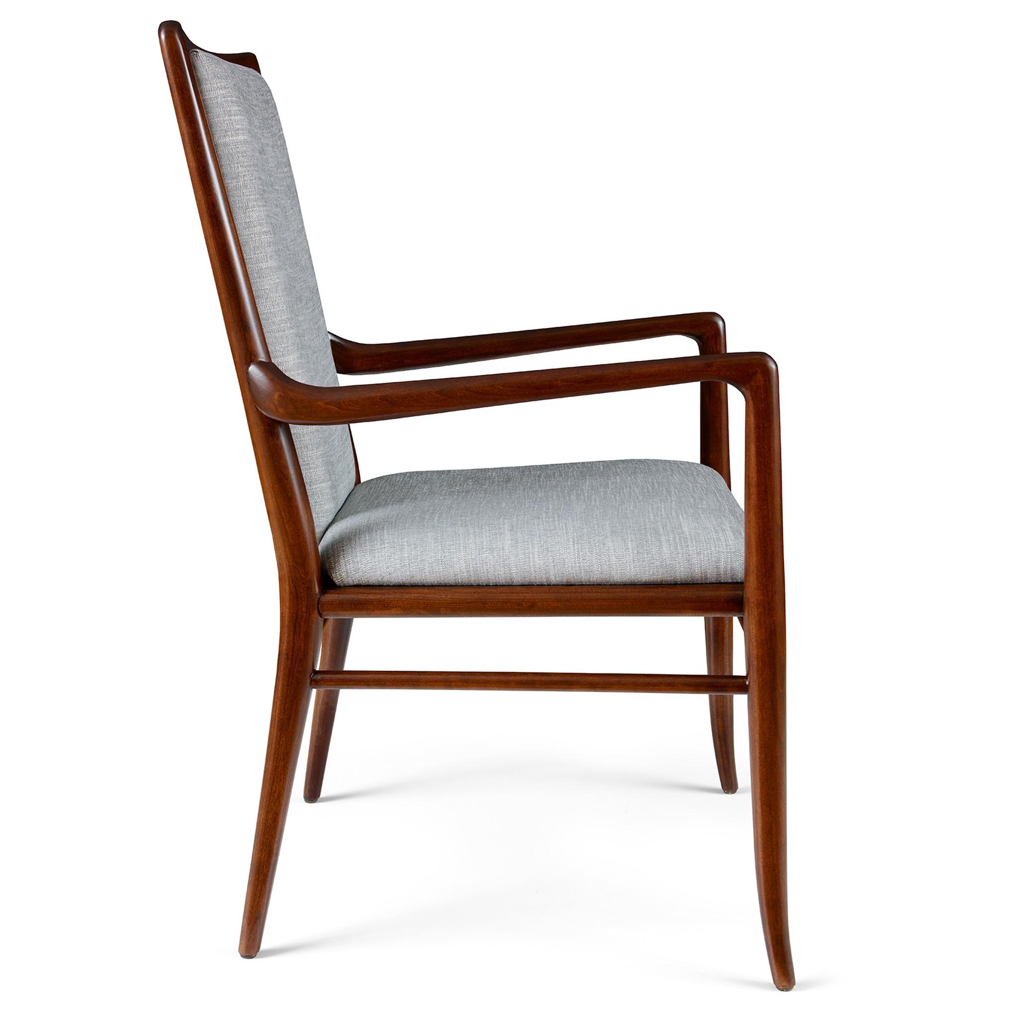 Fauteuil rembourré à accoudoirs