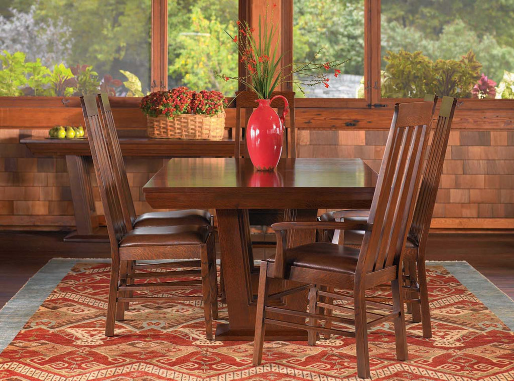 Table à piédestal